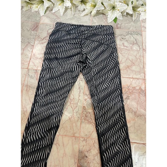 Nike Pants - Nike dri fit leggings size Small NWOT